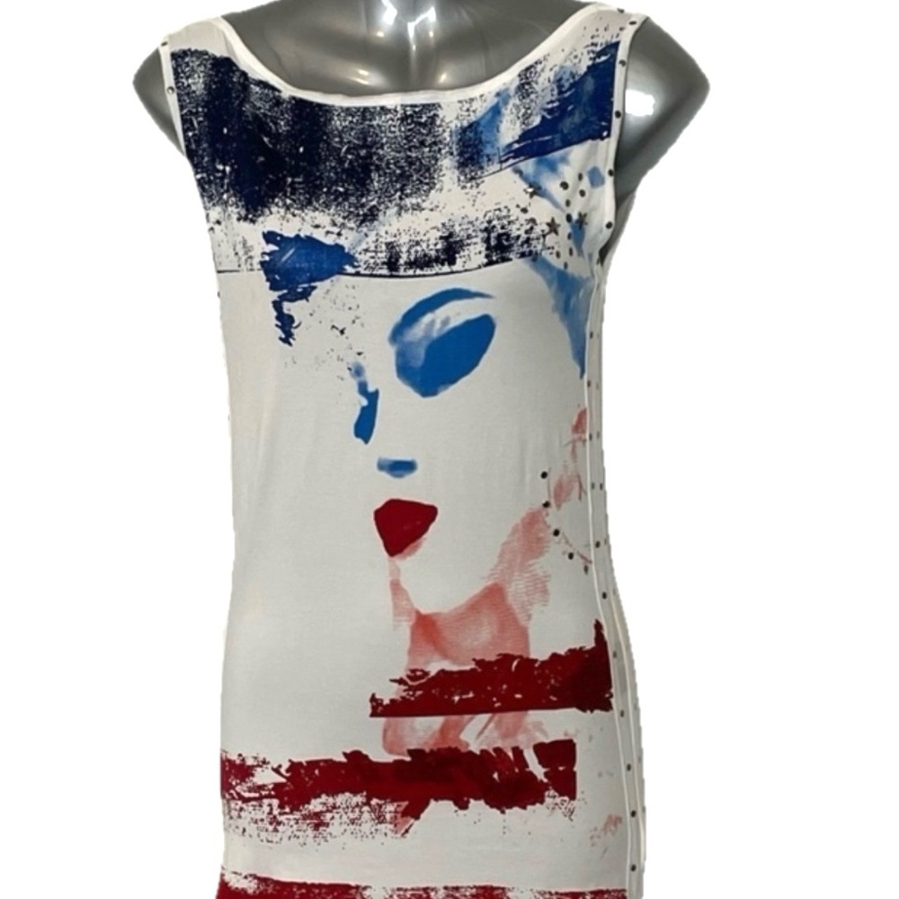 Apple Bottoms Long Short Sleeve Top Face